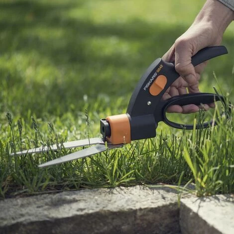 FISKARS® Rasenkantenschere Servo-System™ GS42 FISKARS® Rasenkantenschere Servo-System™ GS42 -FISKARS Shop 11094561 3
