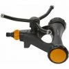 FISKARS® Wirbelsprinkler Metall Mit Rädern 1 FISKARS® Wirbelsprinkler Metall Mit Rädern -FISKARS Shop 59590849 1