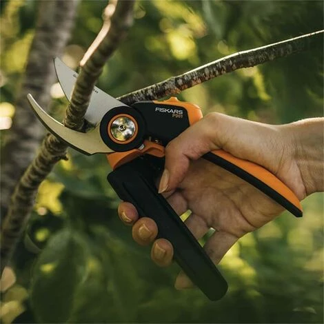 Fiskars Bypass Gartenschere L X-series™ P961 Edelstahl-Klinge Länge 22,2cm Fiskars Bypass Gartenschere L X-series™ P961 Edelstahl-Klinge Länge 22,2cm -FISKARS Shop 60690910 2