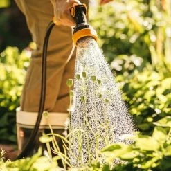 FISKARS® Wassertechnik Sprühpistole Mit 4 Funktionen 5 FISKARS® Wassertechnik Sprühpistole Mit 4 Funktionen -FISKARS Shop 64179162 4